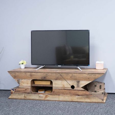 También hay opciones estándar de 43 cm de altura y 40 cm de profundidad. Los lados izquierdo y derecho son intercambiables. Ambos lados son espacios de almacenamiento abiertos. Un lado tiene una profundidad de 38,2 cm y el otro, de 36,1 cm. También hay una pequeña plataforma de 16 cm de profundidad en un lado.